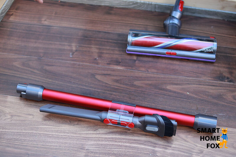 Accessory clip for the suction tube